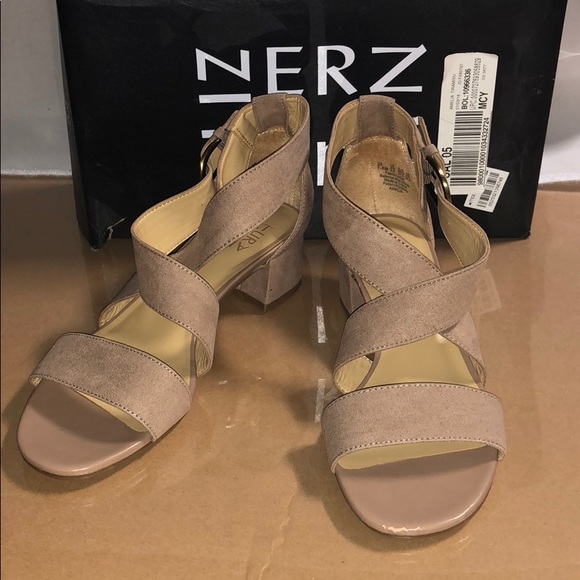 naturalizer amelia dress sandals